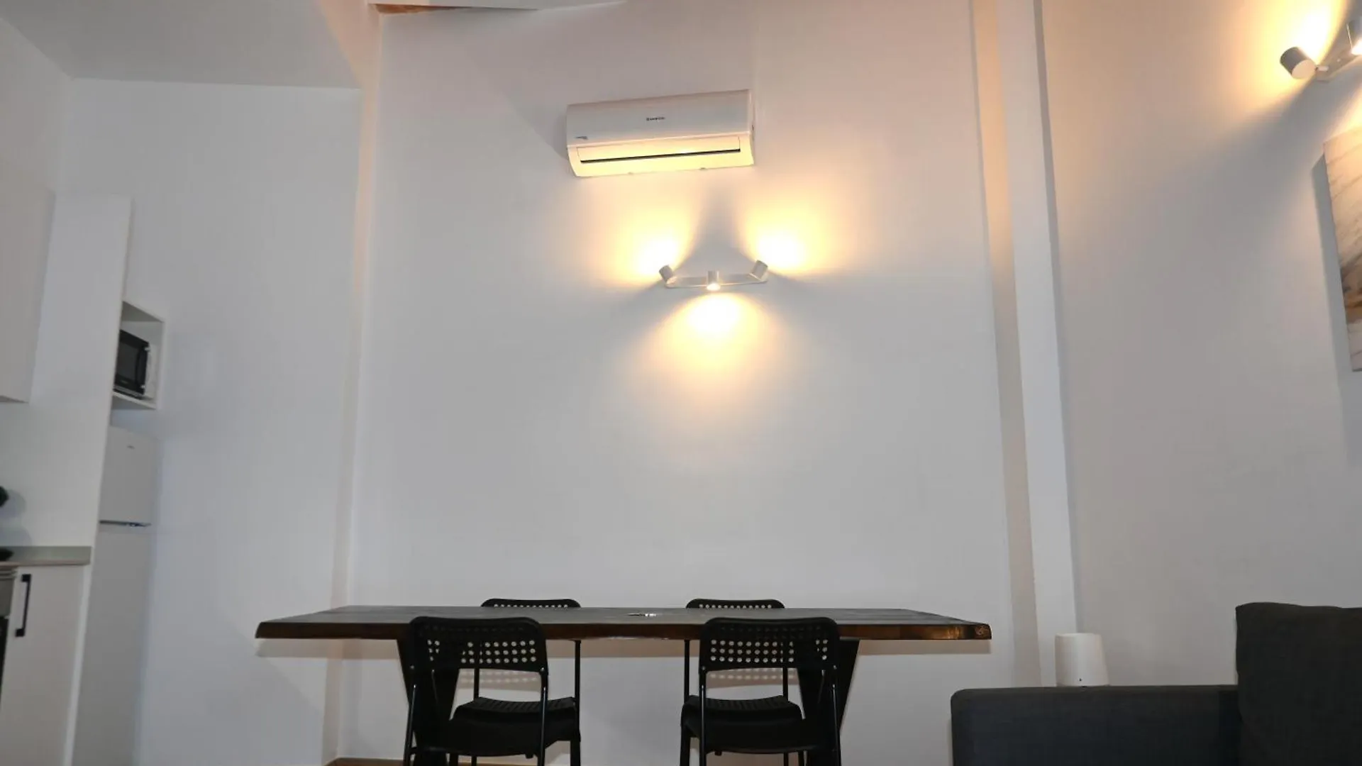 Apartamento Homenfun Dalt Badalona España