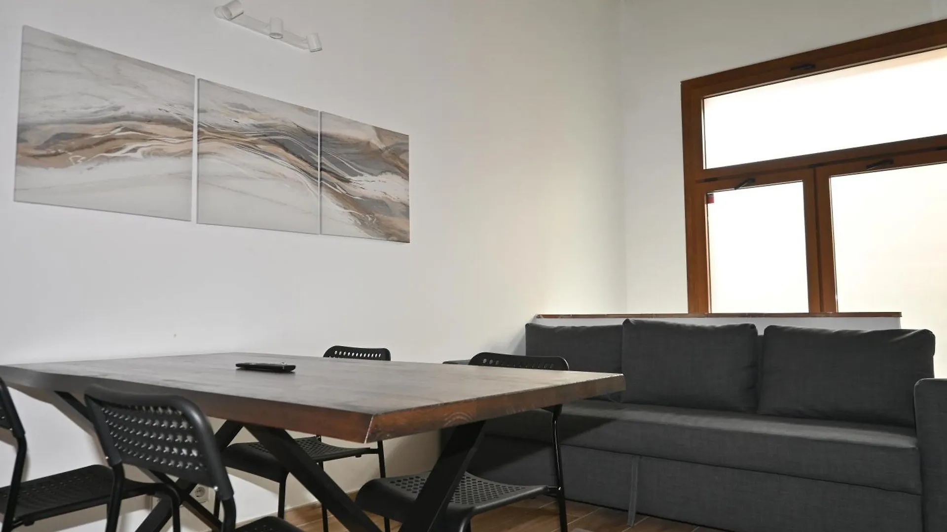 Apartment Homenfun Dalt Badalona Spain