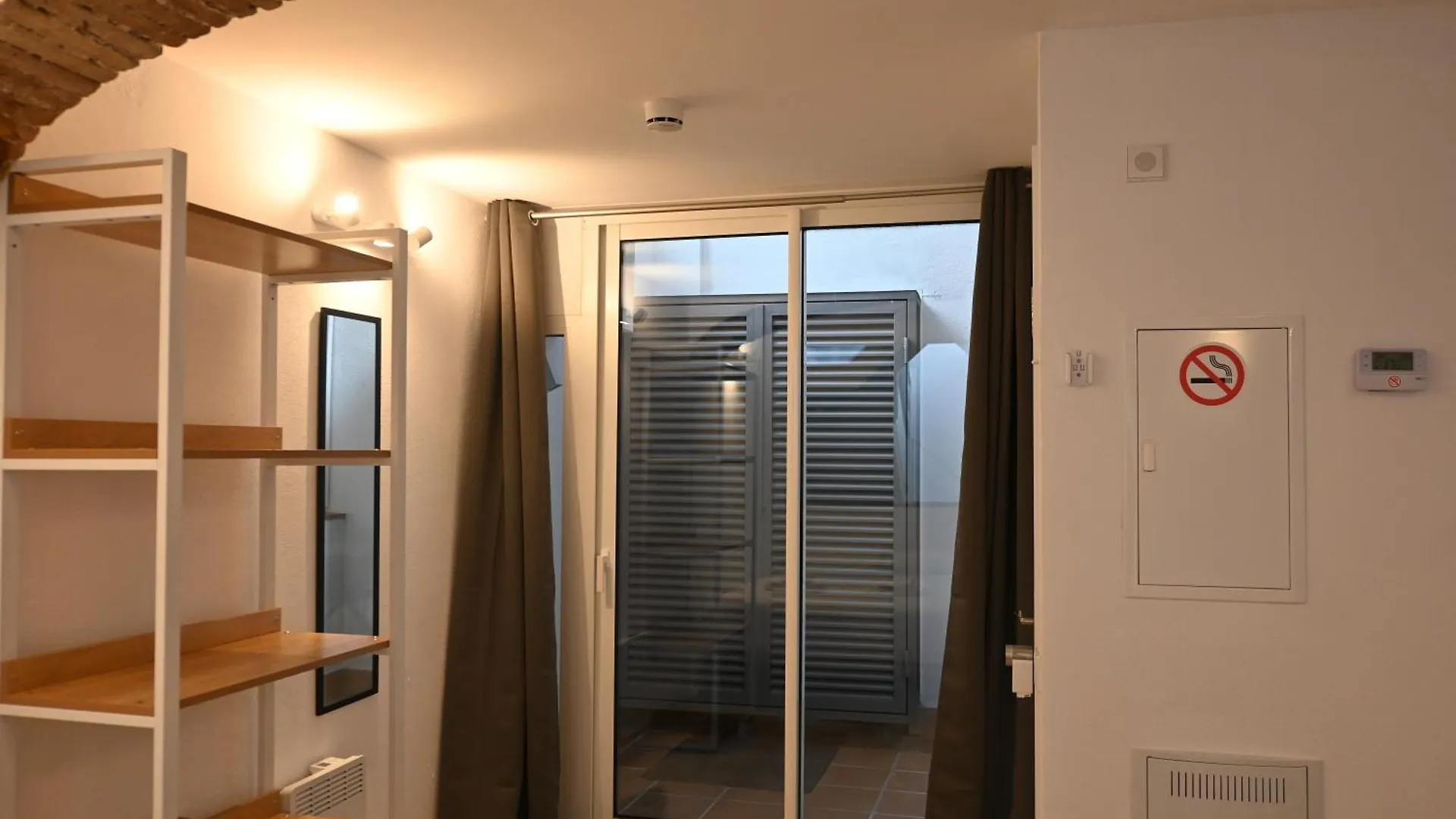 Apartamento Homenfun Dalt Badalona